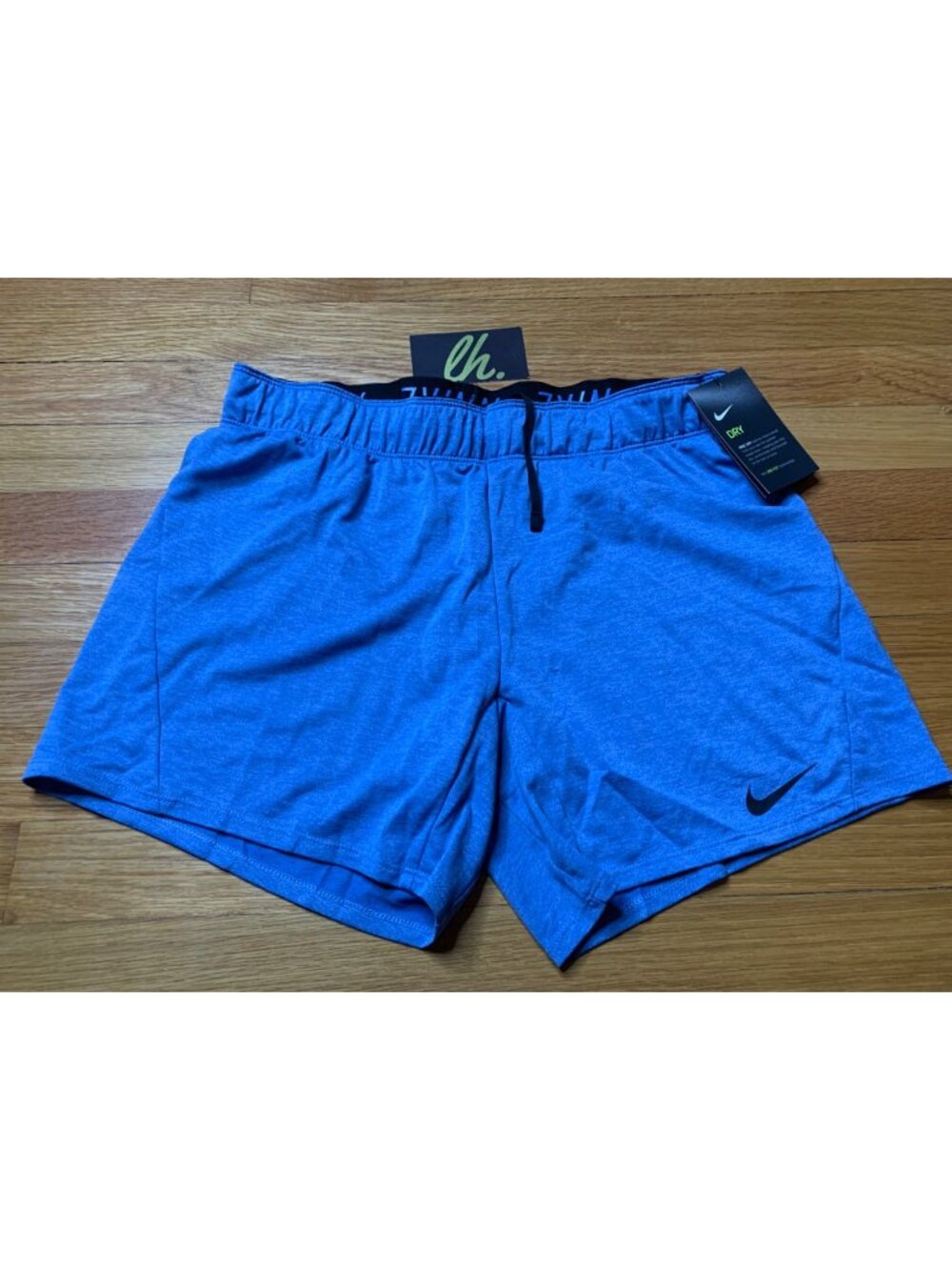 Women’s Small Nike Dri Fit 5” Attack Light Blue Training Shorts CQ0057-460
